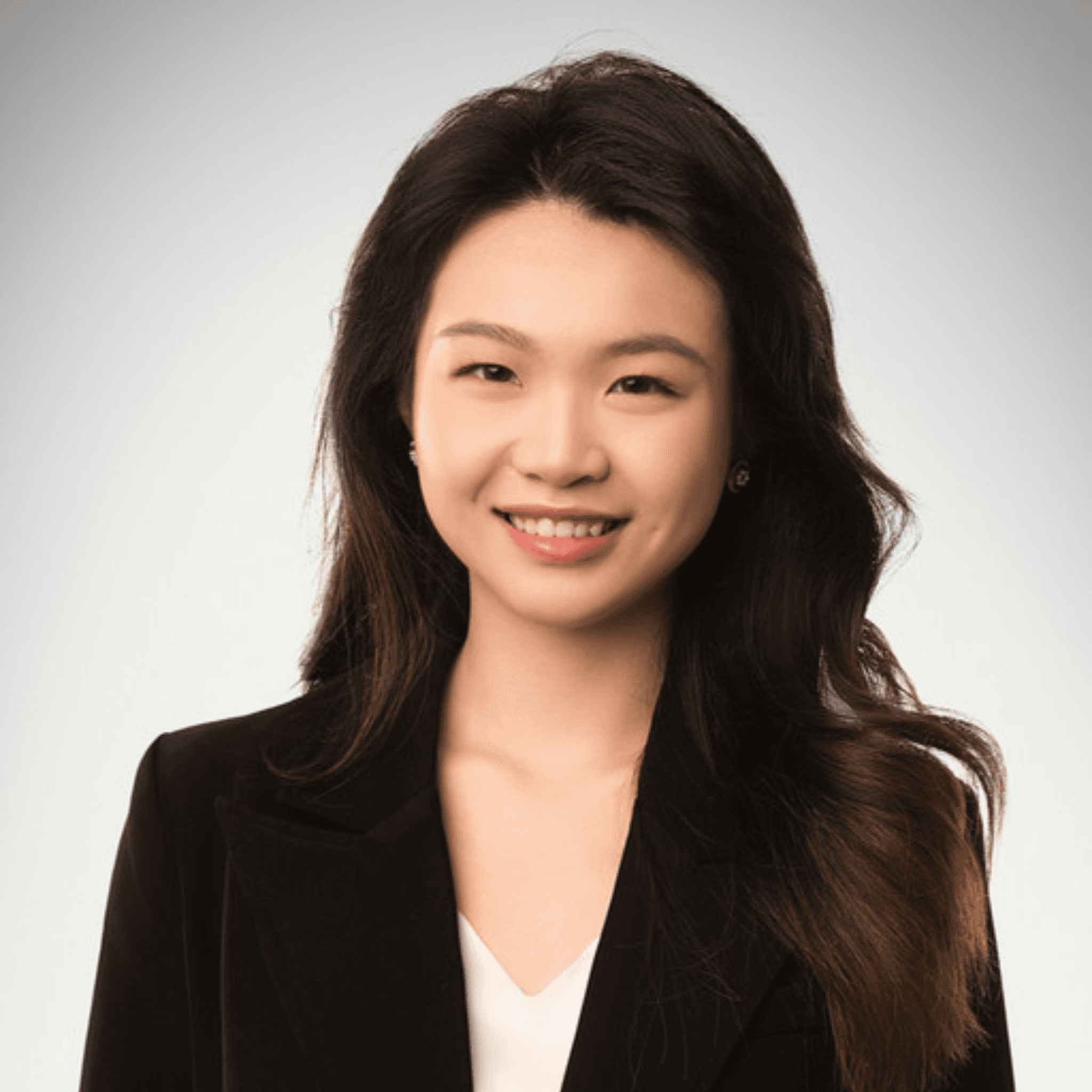 Chengjun (Raina) Zhang